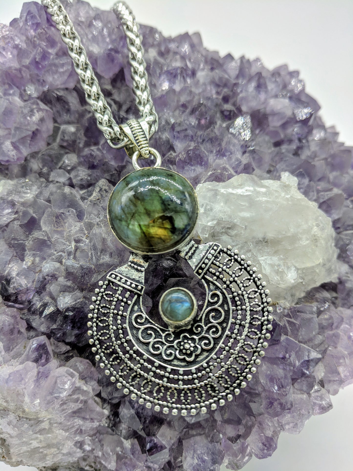 Mystic Nomad Labradorite Necklace